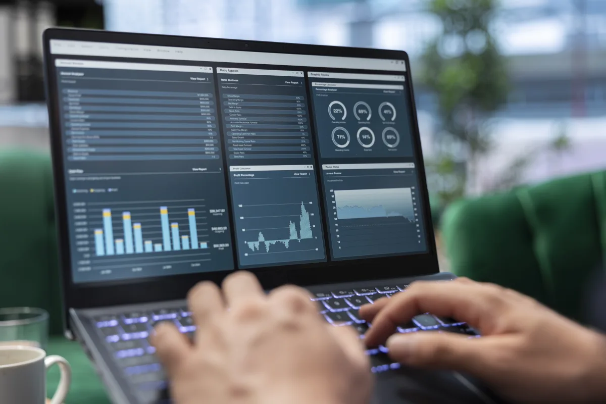 CRM for small businesses: the tasks it closes every day